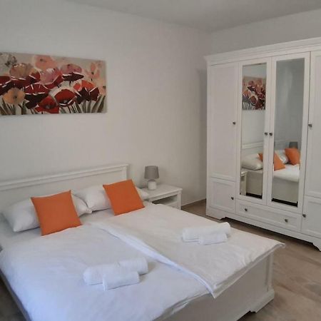 Relax Apartment Starigrad Paklenica Luaran gambar