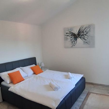 Relax Apartment Starigrad Paklenica Luaran gambar