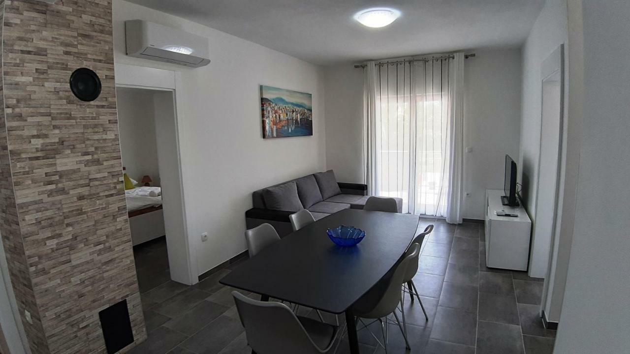 Relax Apartment Starigrad Paklenica Luaran gambar