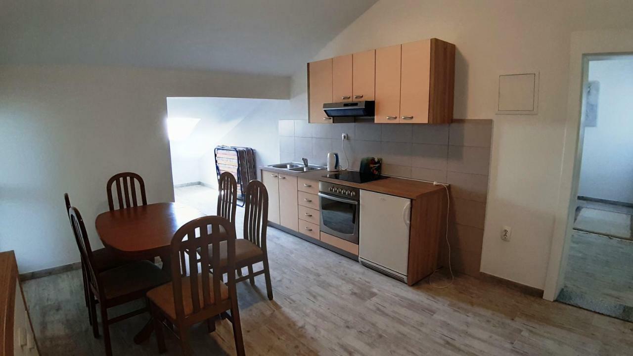 Relax Apartment Starigrad Paklenica Luaran gambar