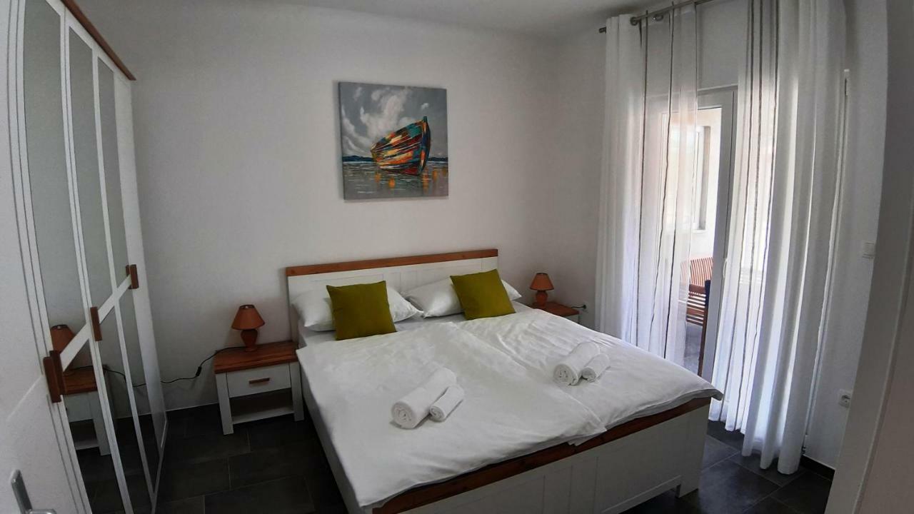 Relax Apartment Starigrad Paklenica Luaran gambar