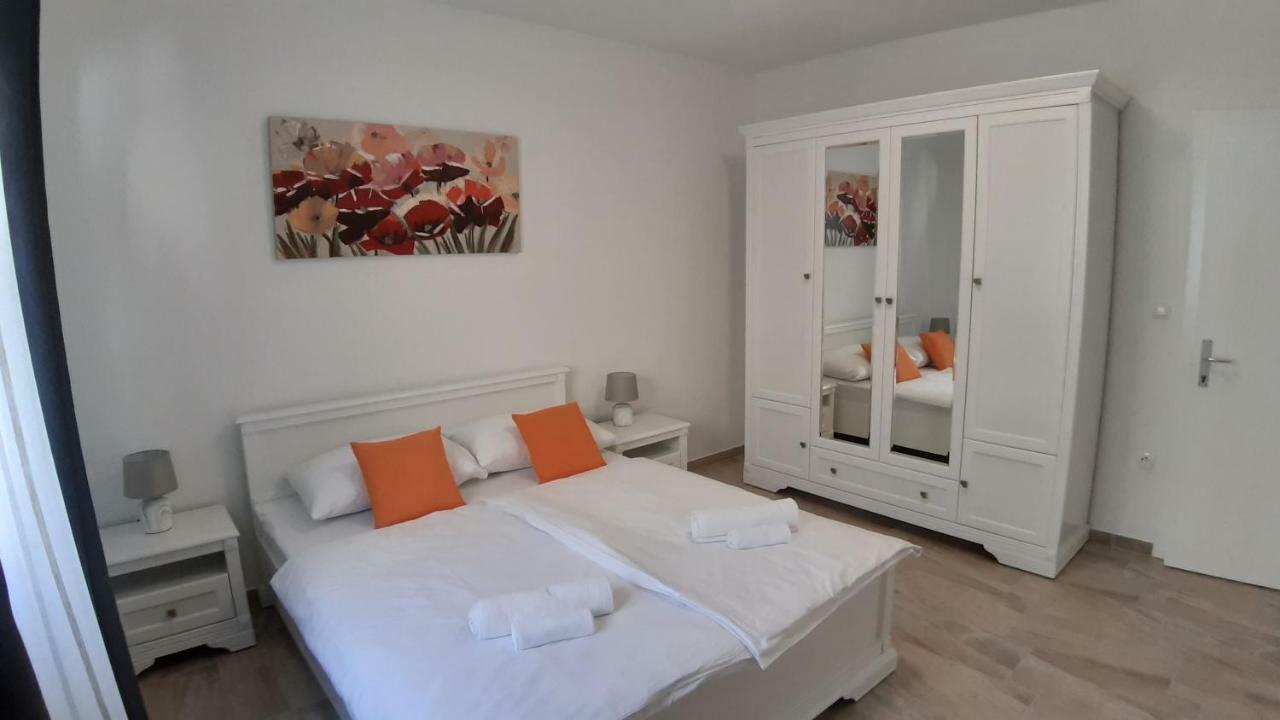 Relax Apartment Starigrad Paklenica Luaran gambar