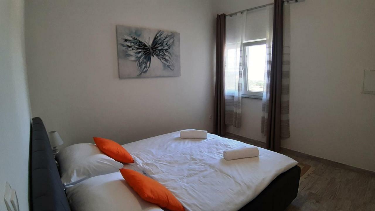 Relax Apartment Starigrad Paklenica Luaran gambar