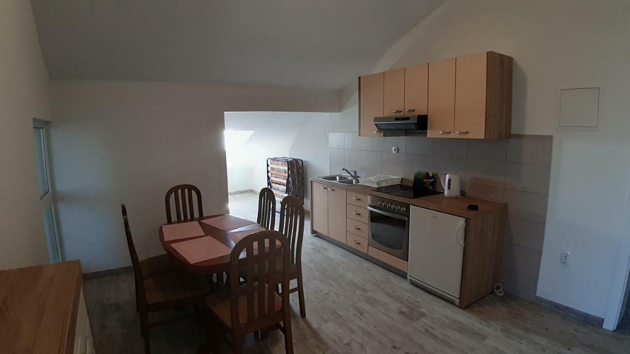 Relax Apartment Starigrad Paklenica Luaran gambar