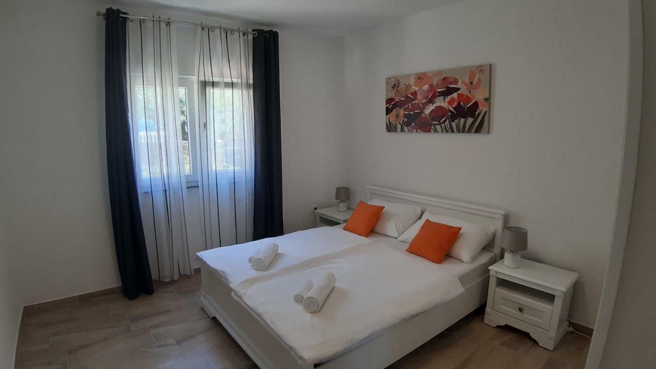 Relax Apartment Starigrad Paklenica Luaran gambar