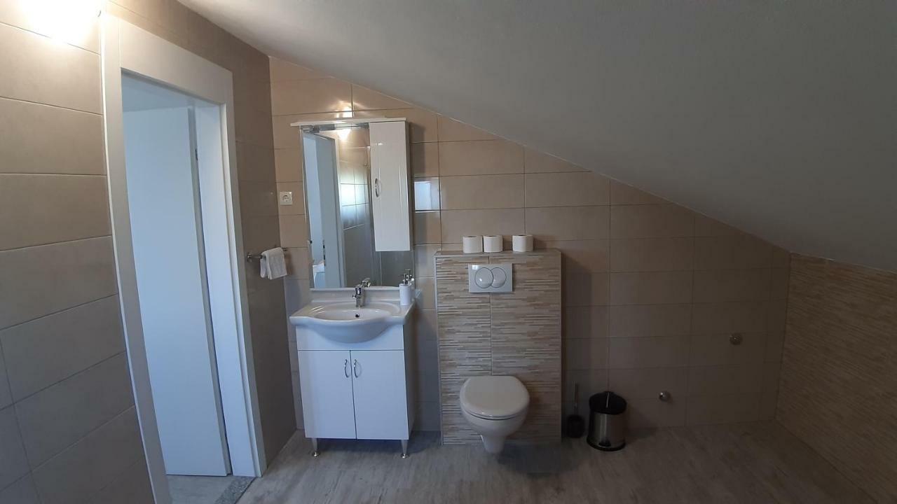 Relax Apartment Starigrad Paklenica Luaran gambar