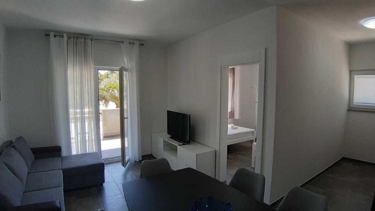 Relax Apartment Starigrad Paklenica Luaran gambar