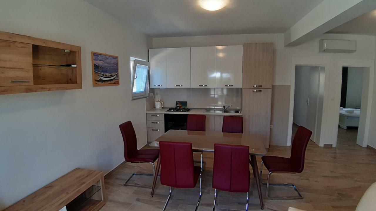 Relax Apartment Starigrad Paklenica Luaran gambar